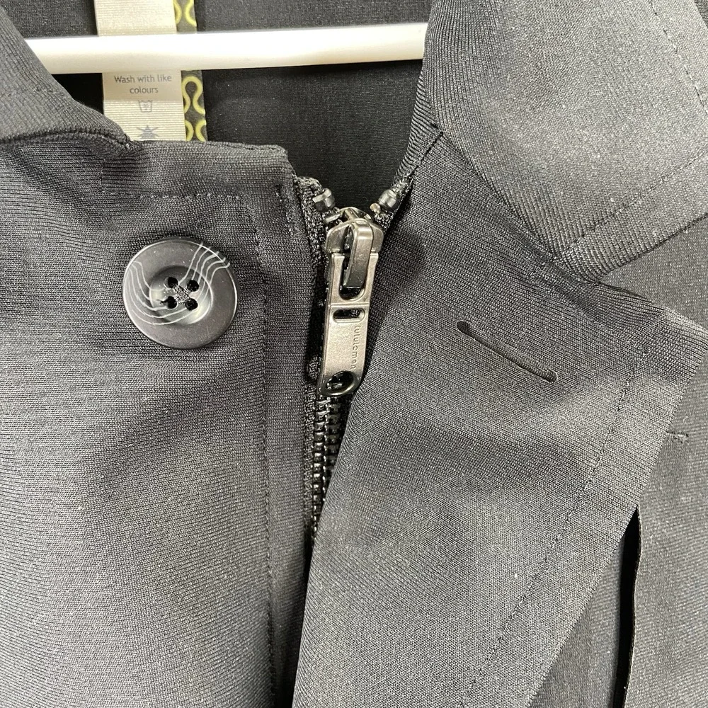 Lululemon Jacket Mens Large Nonstop Blazer Full Zip Button Front Stretch Casual